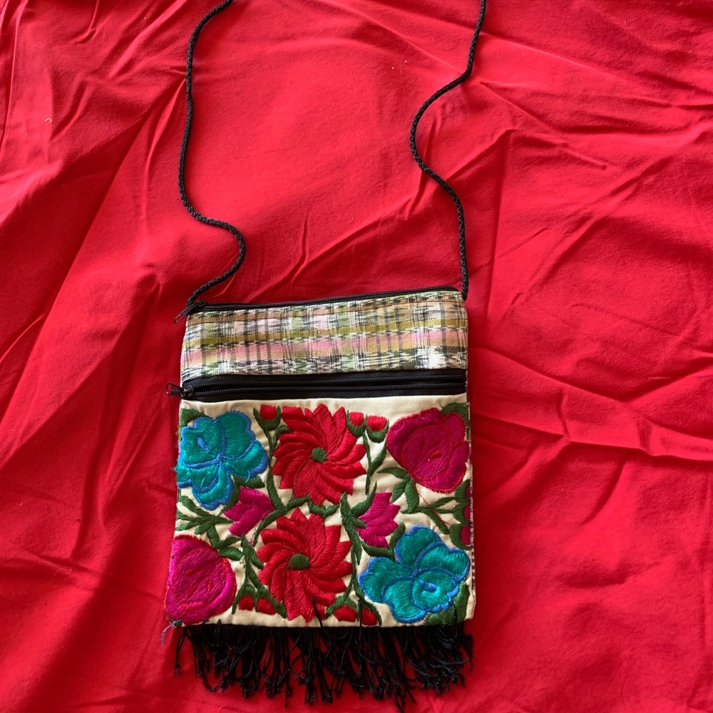 Small cross body bag